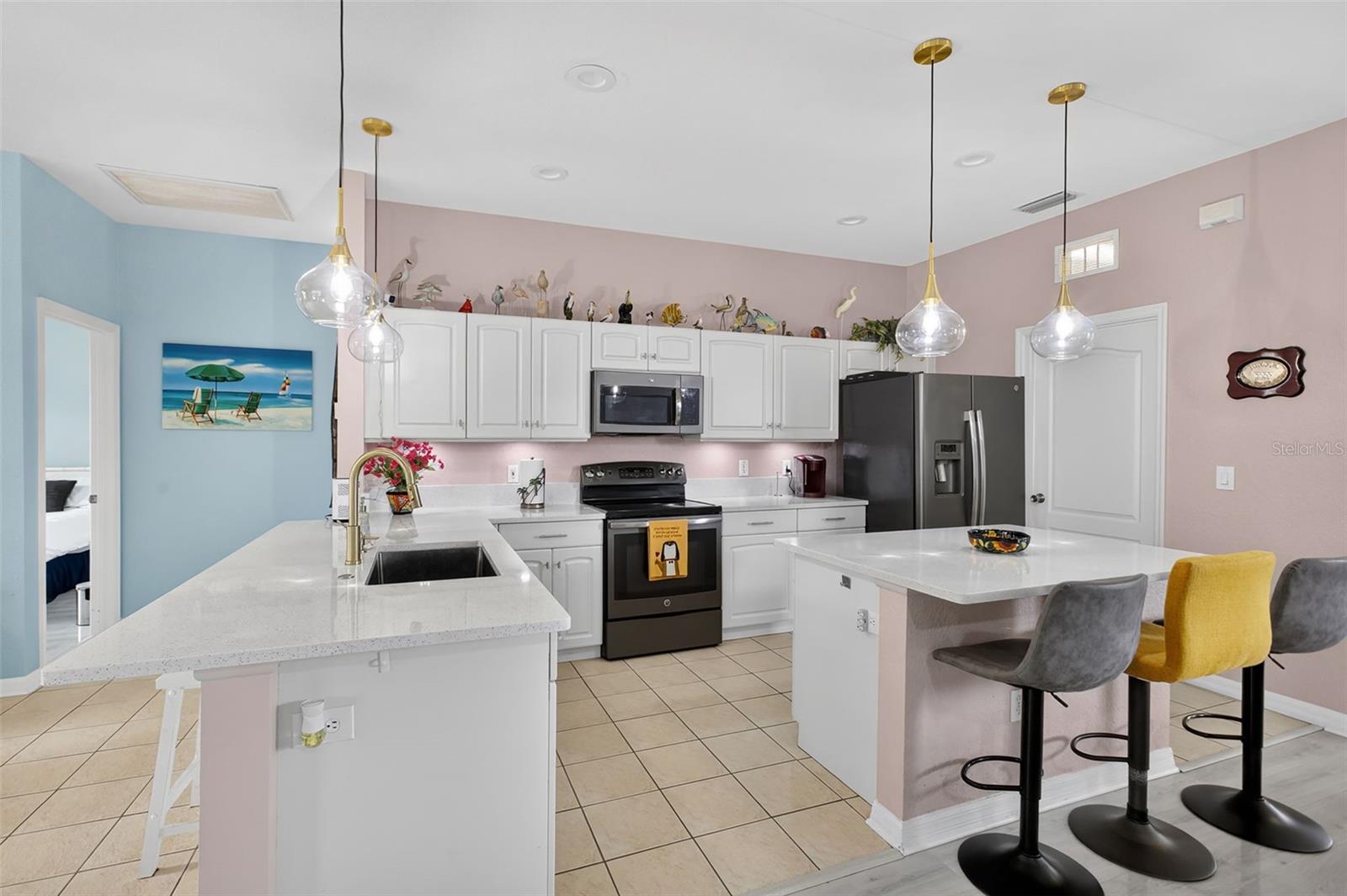 ROTONDA SANDS - Residential