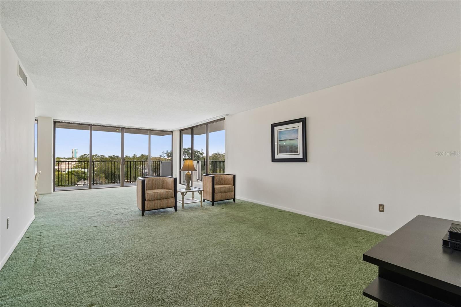 PRELUDE 80 CONDO - Residential