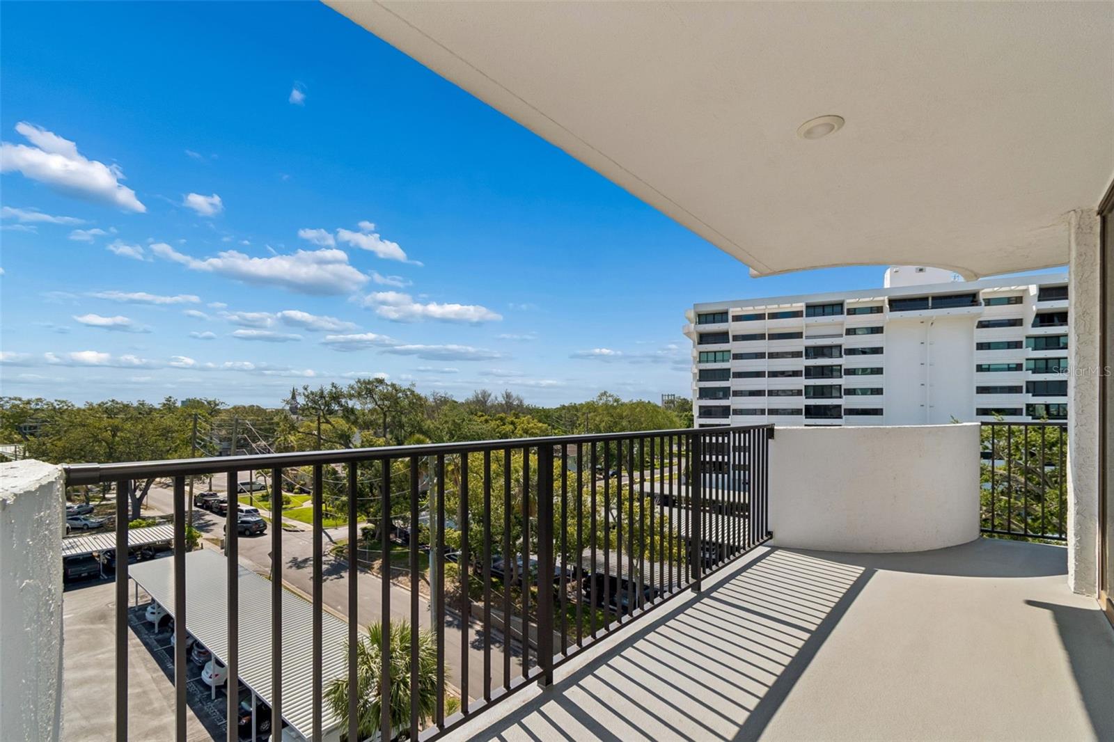 PRELUDE 80 CONDO - Residential