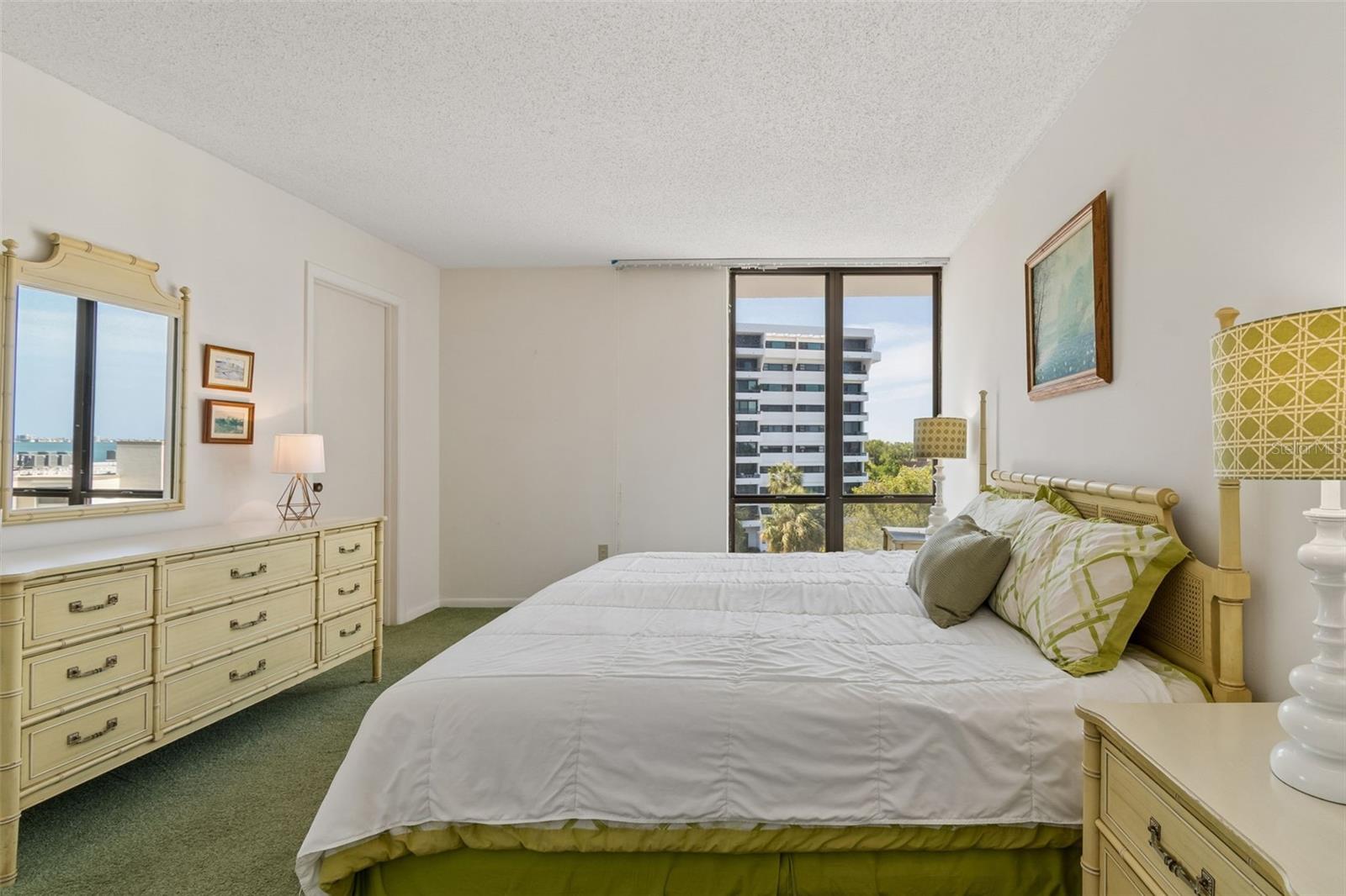 PRELUDE 80 CONDO - Residential