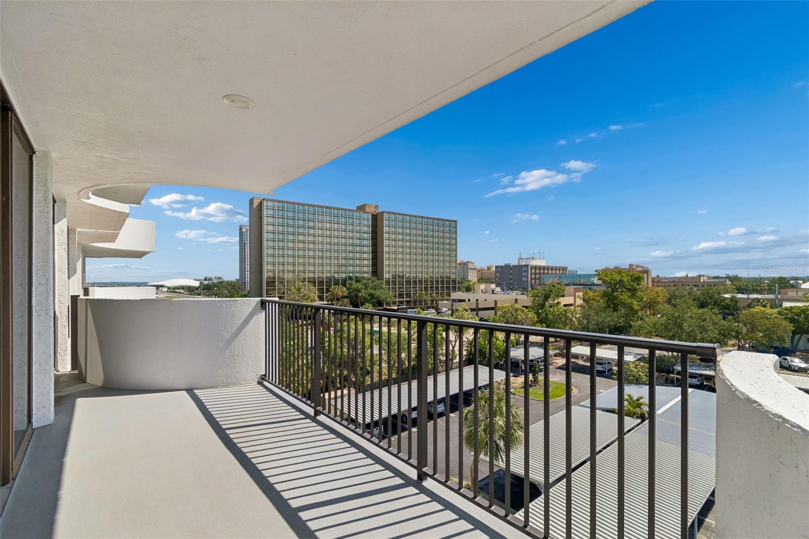 PRELUDE 80 CONDO - Residential