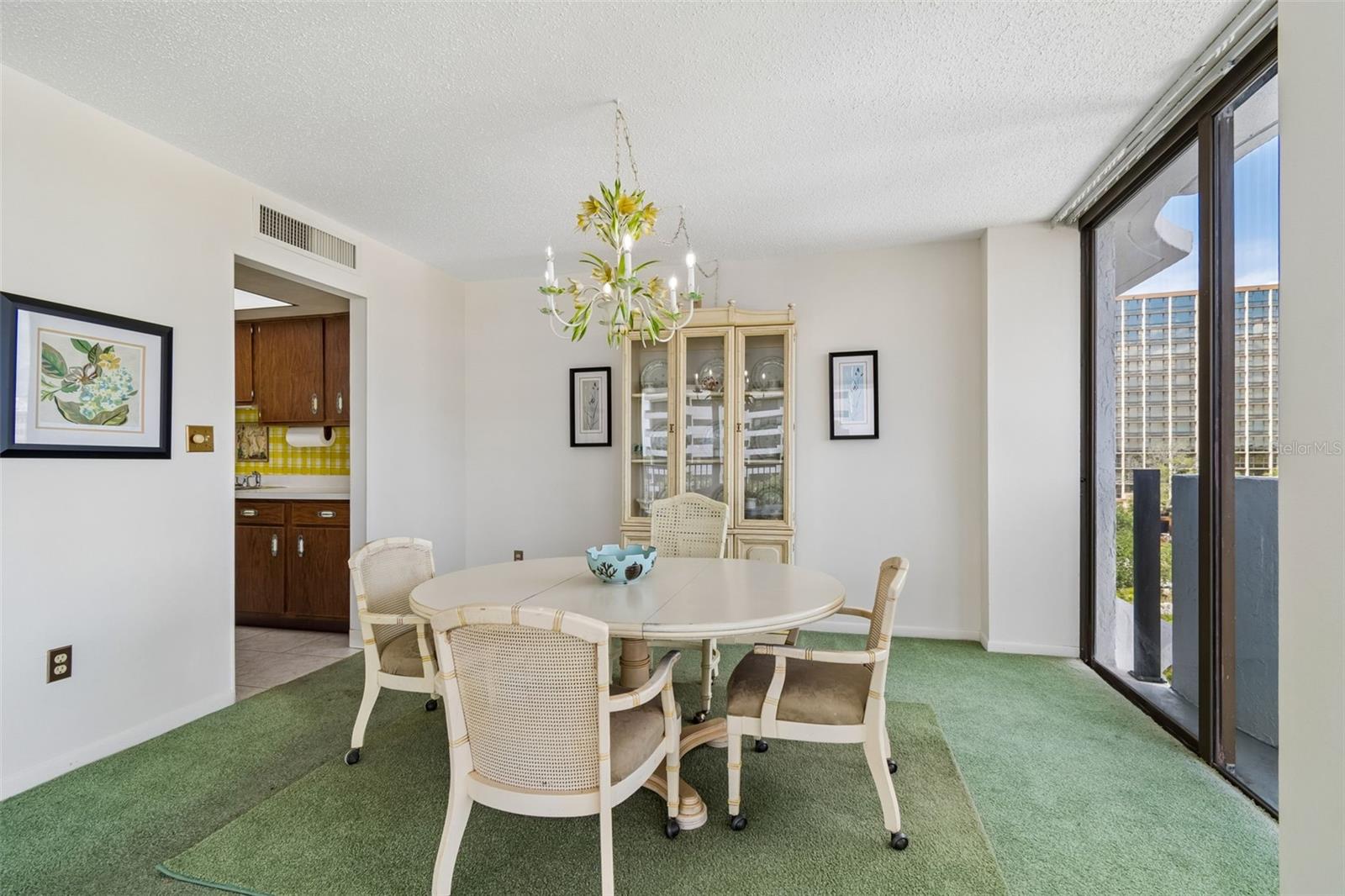 PRELUDE 80 CONDO - Residential