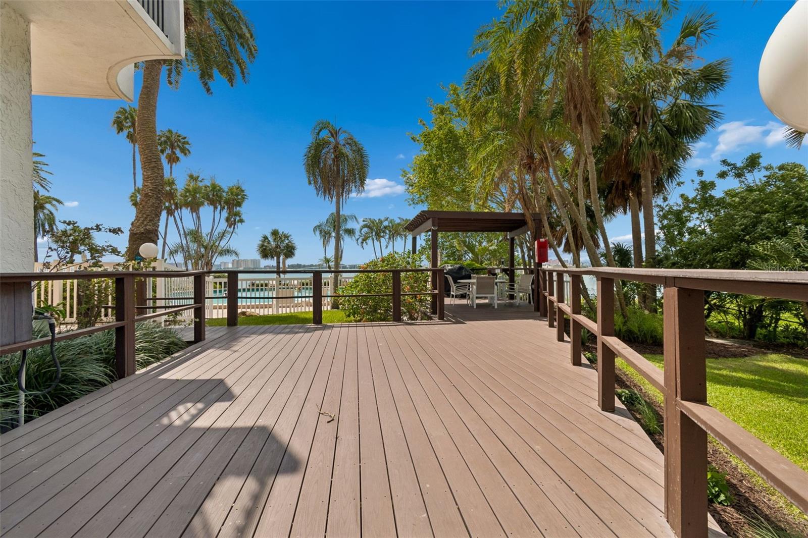 PRELUDE 80 CONDO - Residential
