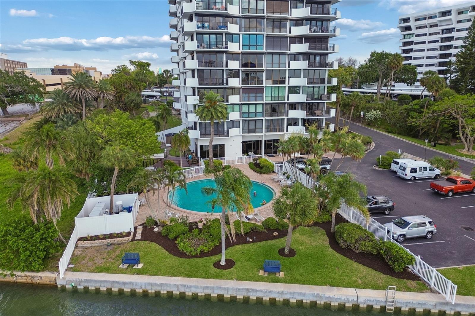PRELUDE 80 CONDO - Residential