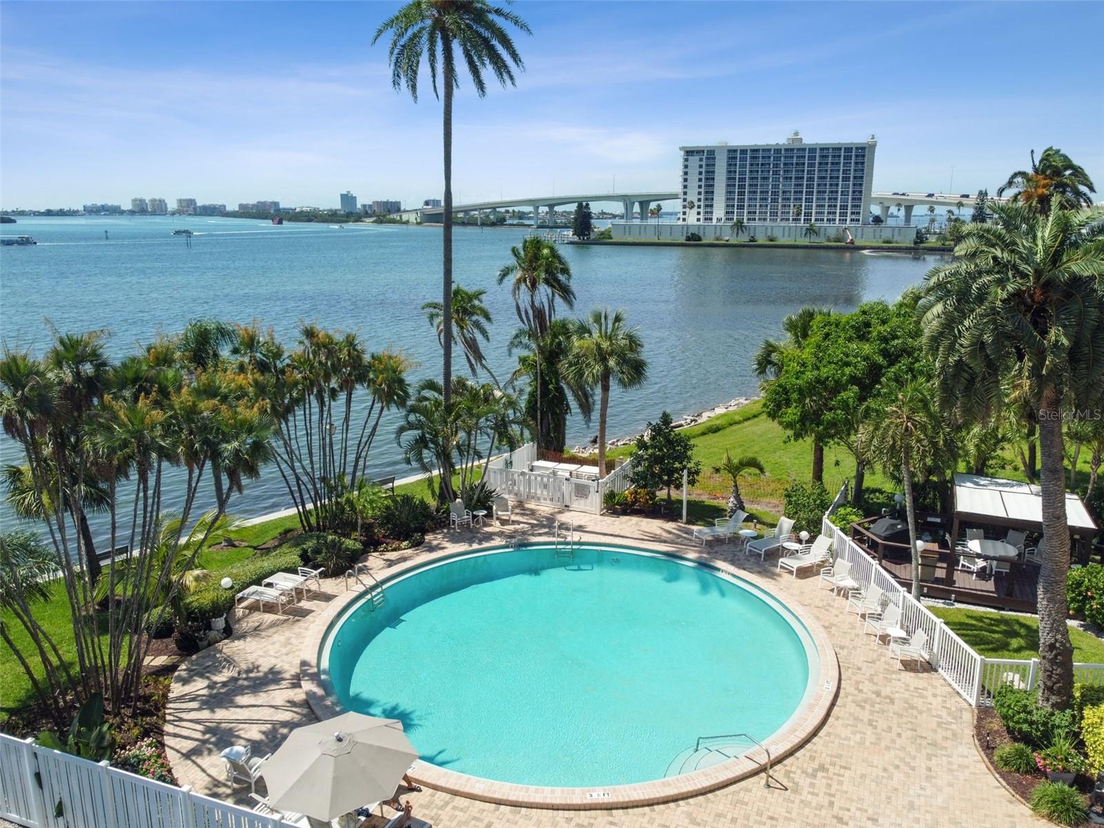 PRELUDE 80 CONDO - Residential