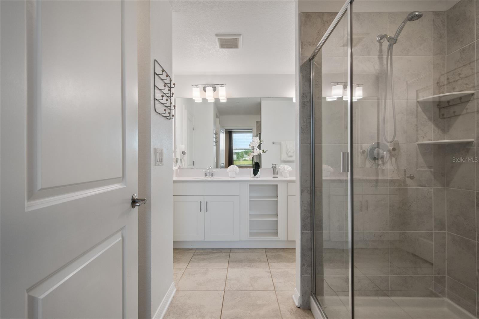 THE TERRACES AT STOREY LAKE CONDO 3 PH 12 - Residential