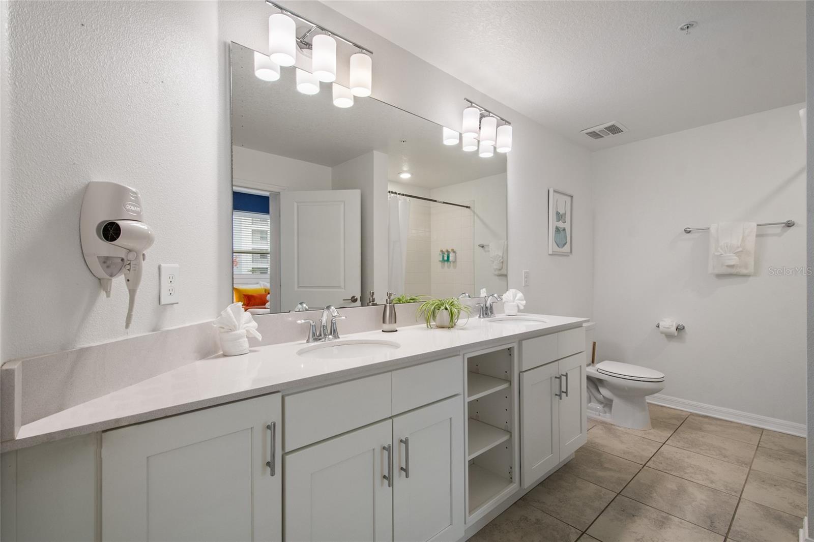 THE TERRACES AT STOREY LAKE CONDO 3 PH 12 - Residential