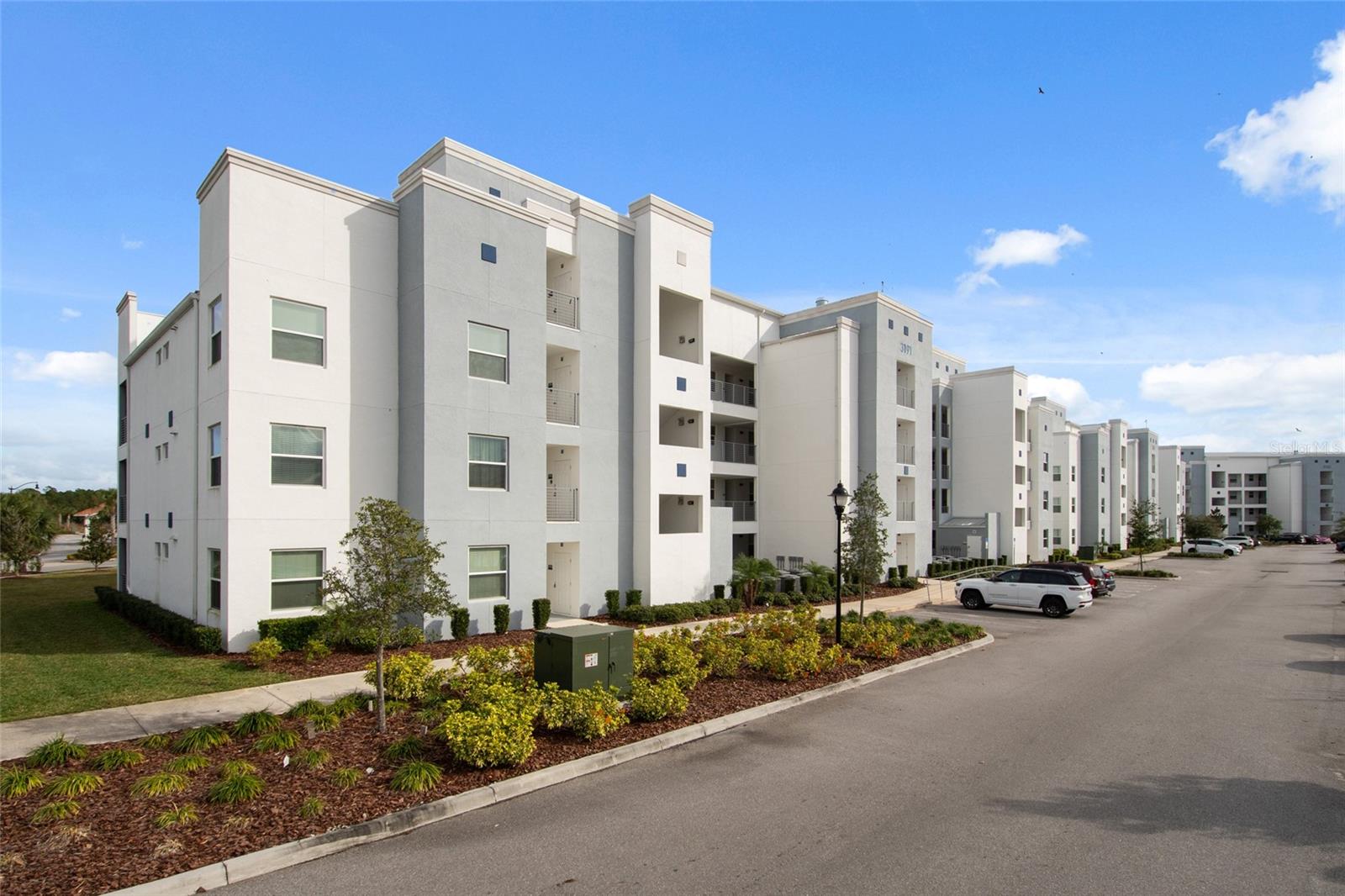 THE TERRACES AT STOREY LAKE CONDO 3 PH 12 - Residential