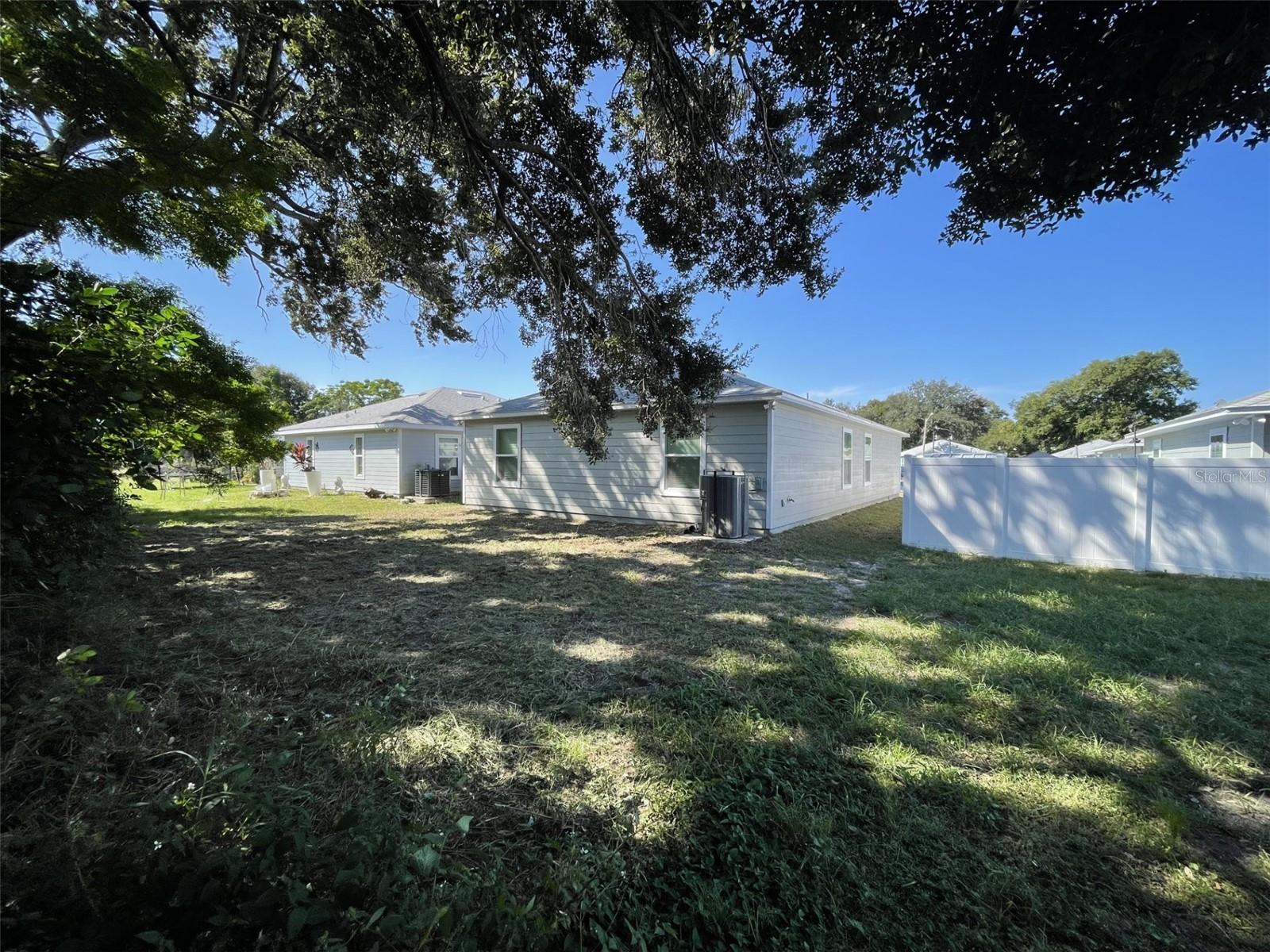 1306 RIDGE POINTE DR.