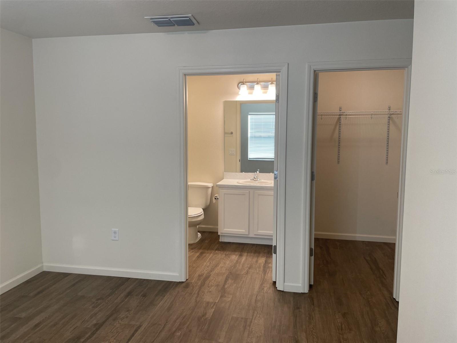 SILVER PINES POINTE - Residential