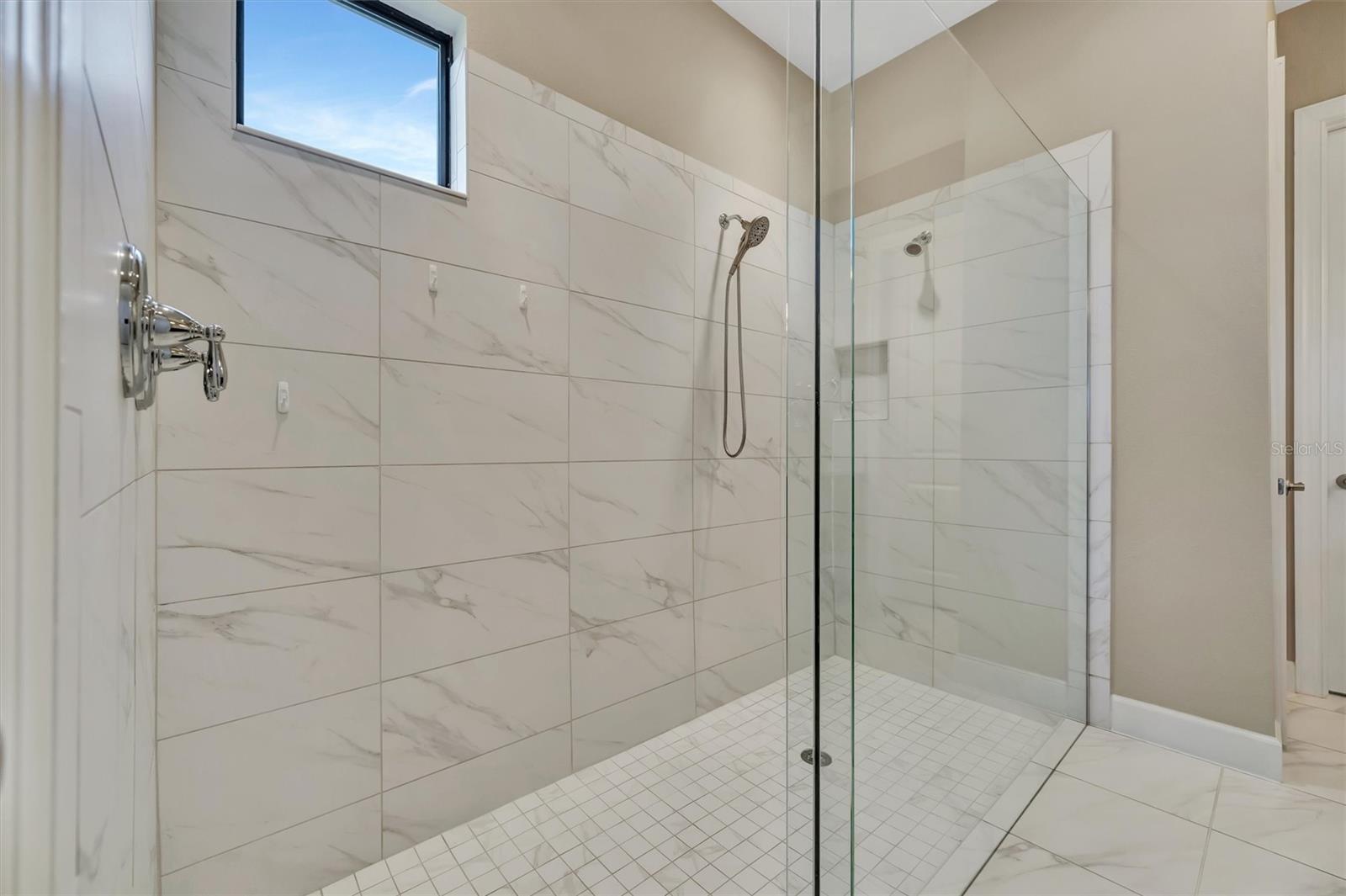 ARTISAN LAKES ESPLANADE PH I SP A-D - Residential