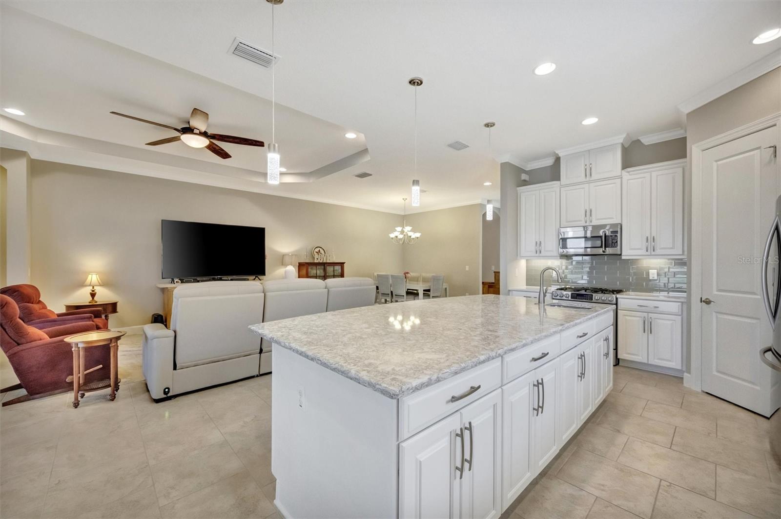 ARTISAN LAKES ESPLANADE PH I SP A-D - Residential