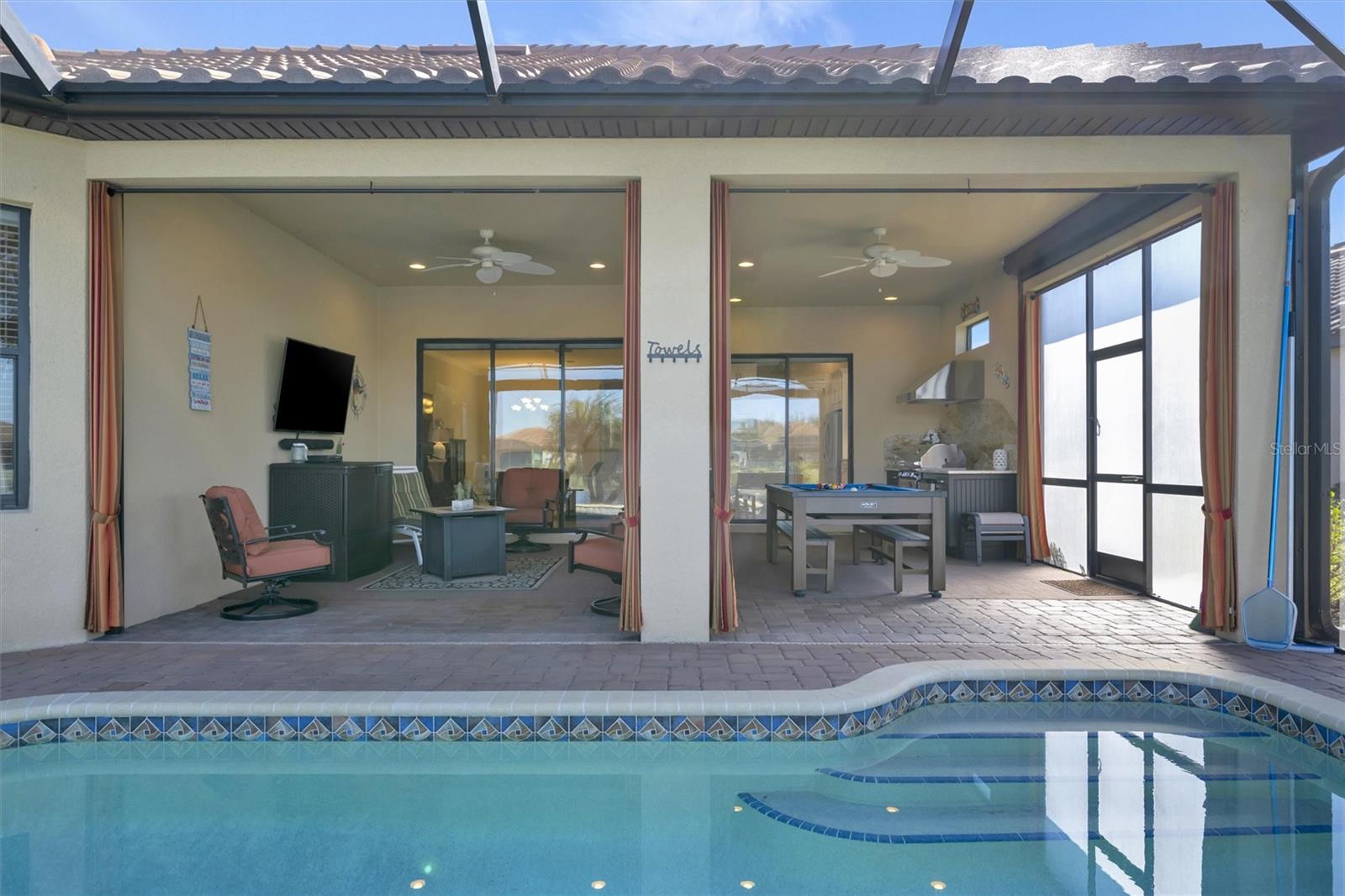 ARTISAN LAKES ESPLANADE PH I SP A-D - Residential