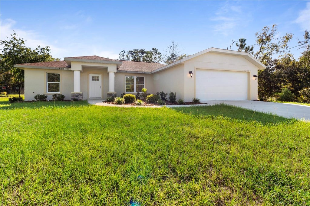 Photo of 6243 N Matheson Divide, Dunnellon, FL 34434 (MLS # OM733464)