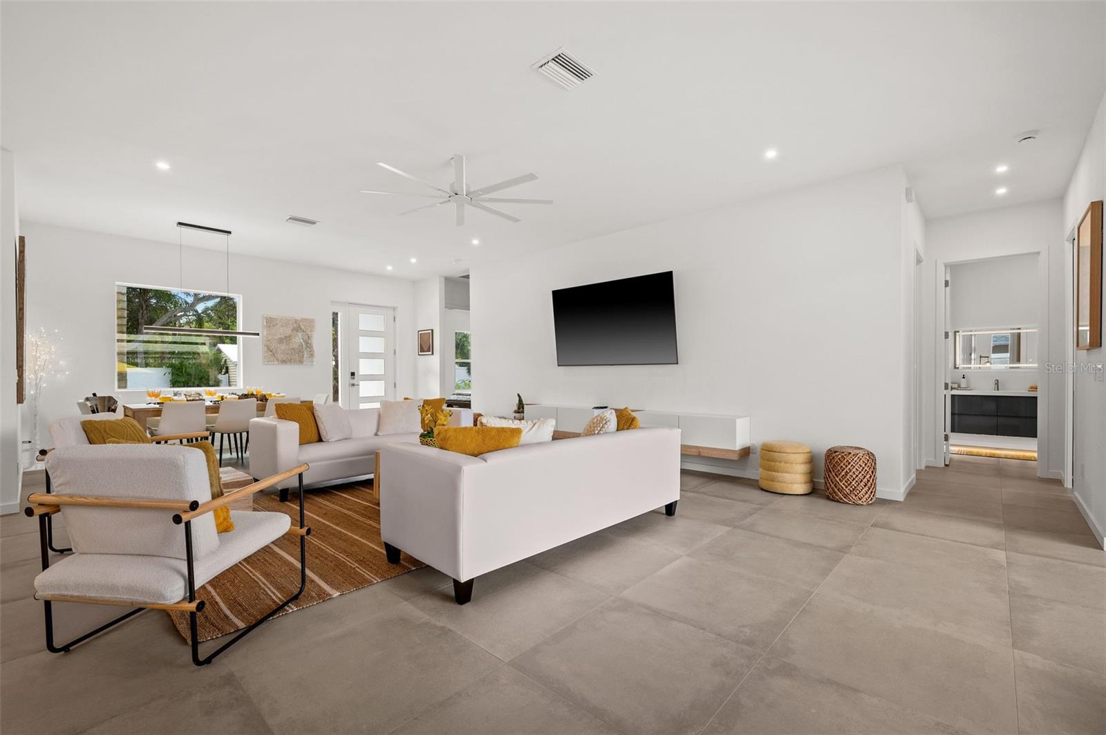 LOMA LINDA PARK - Residential Lease