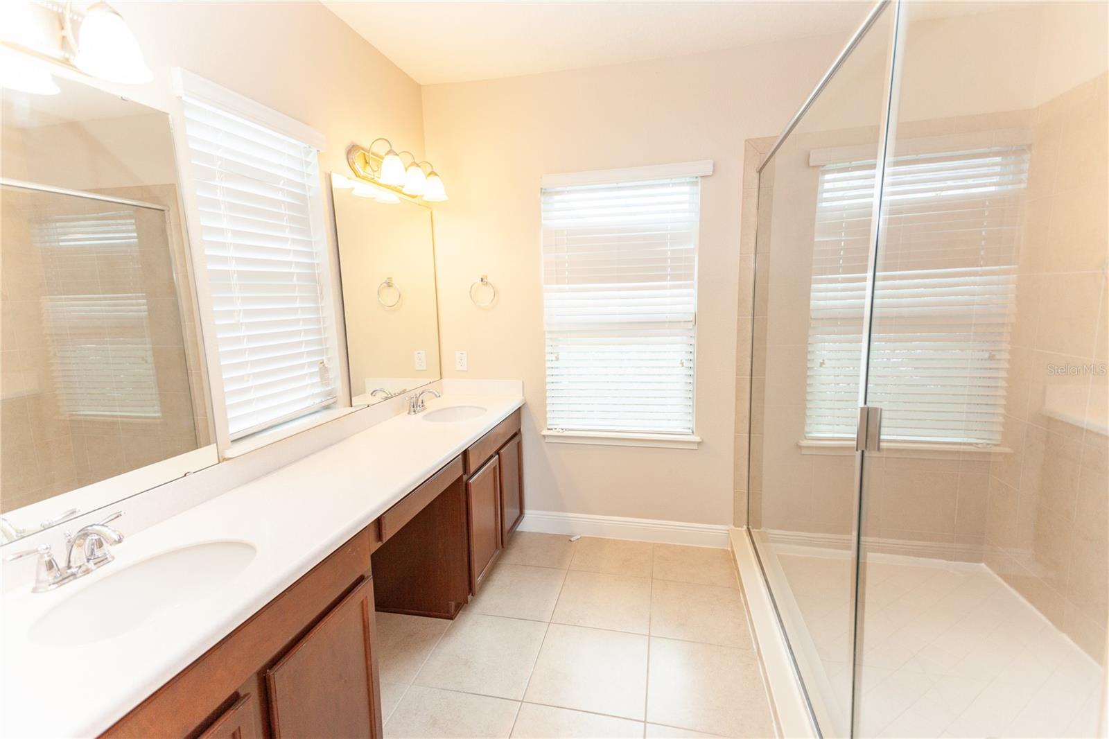 LAUREATE PARK PH 1B 1ST AMDMNT - Residential Lease