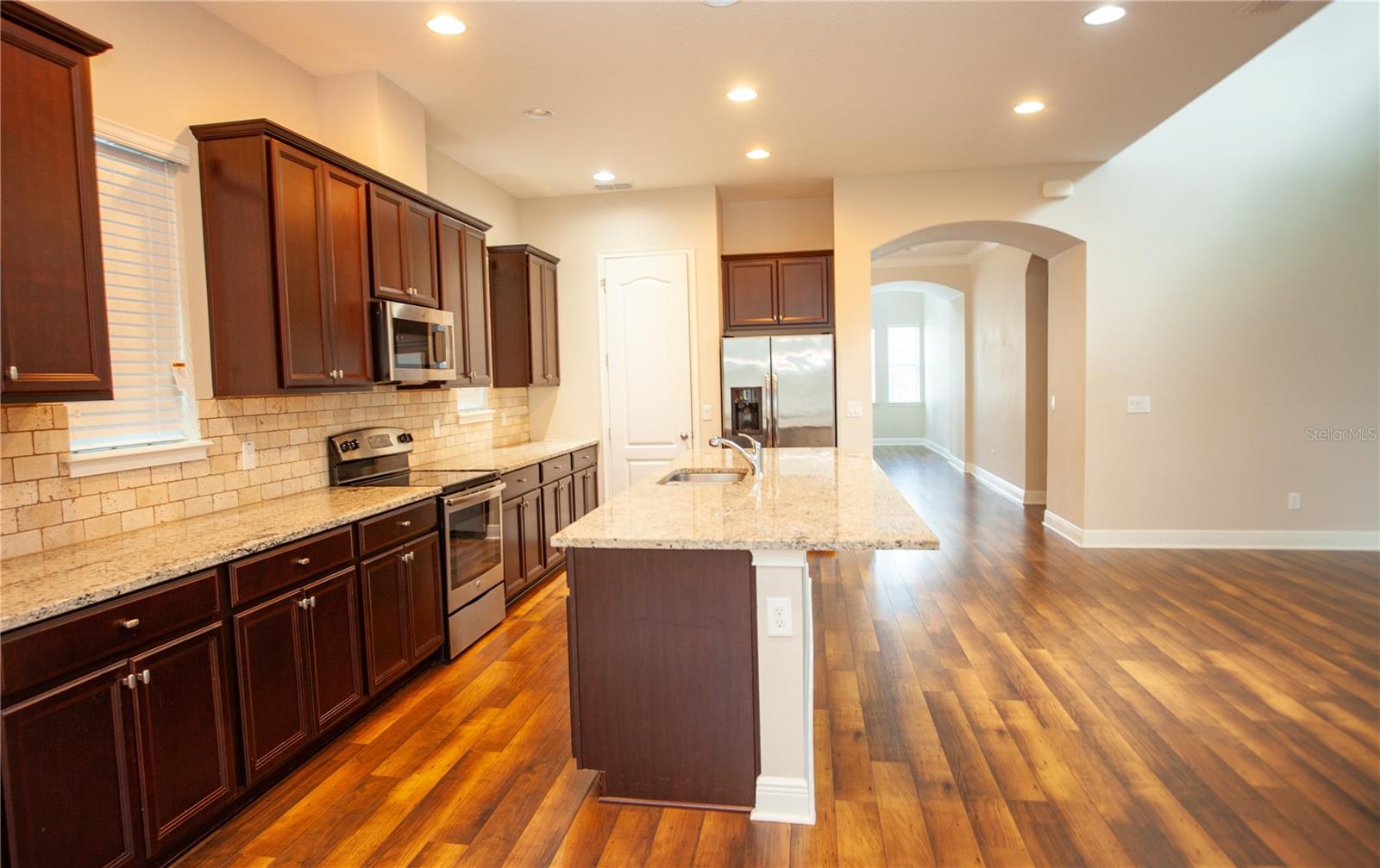 LAUREATE PARK PH 1B 1ST AMDMNT - Residential Lease