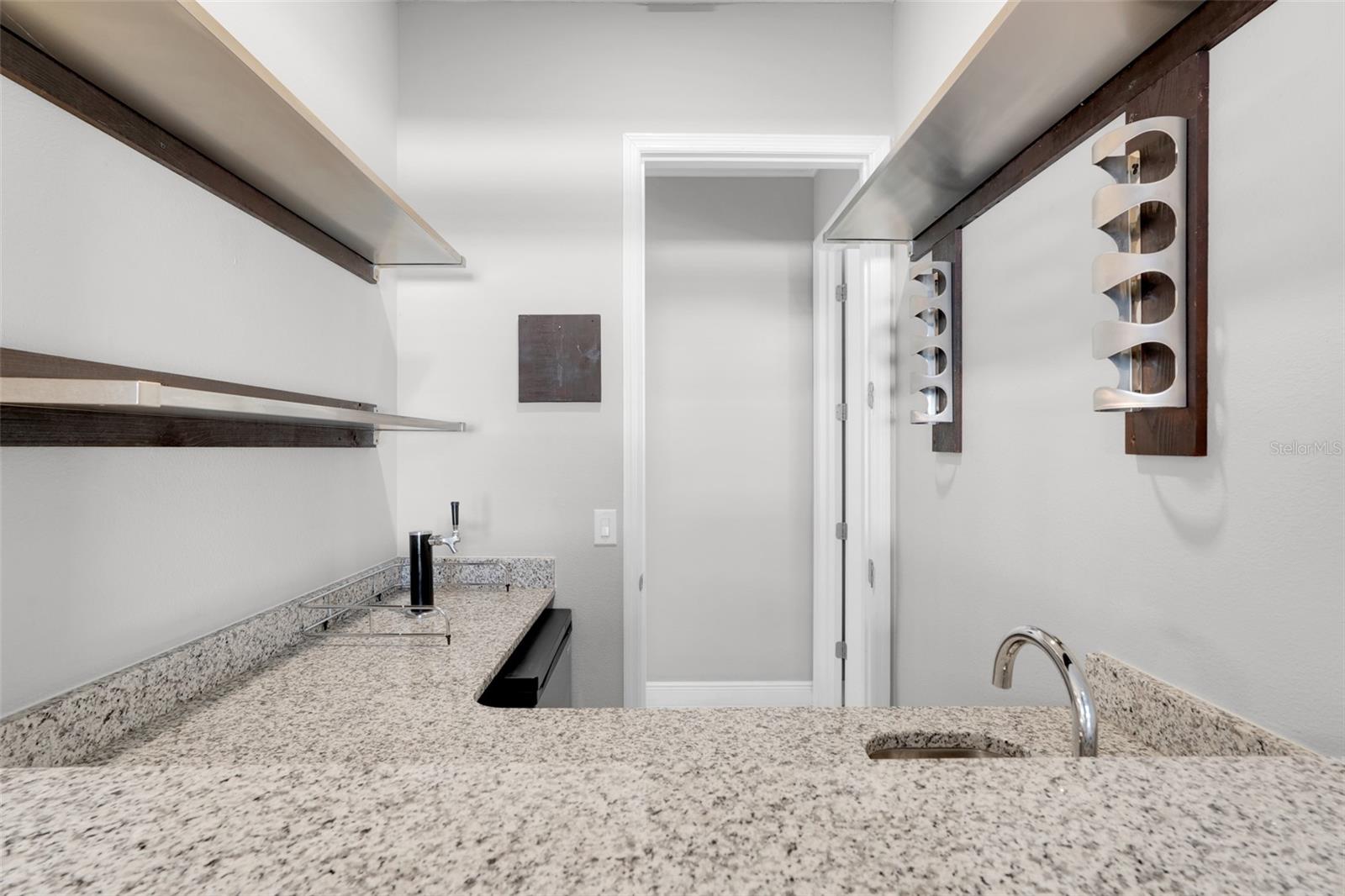 HILLTOP RESERVE - Residential Lease