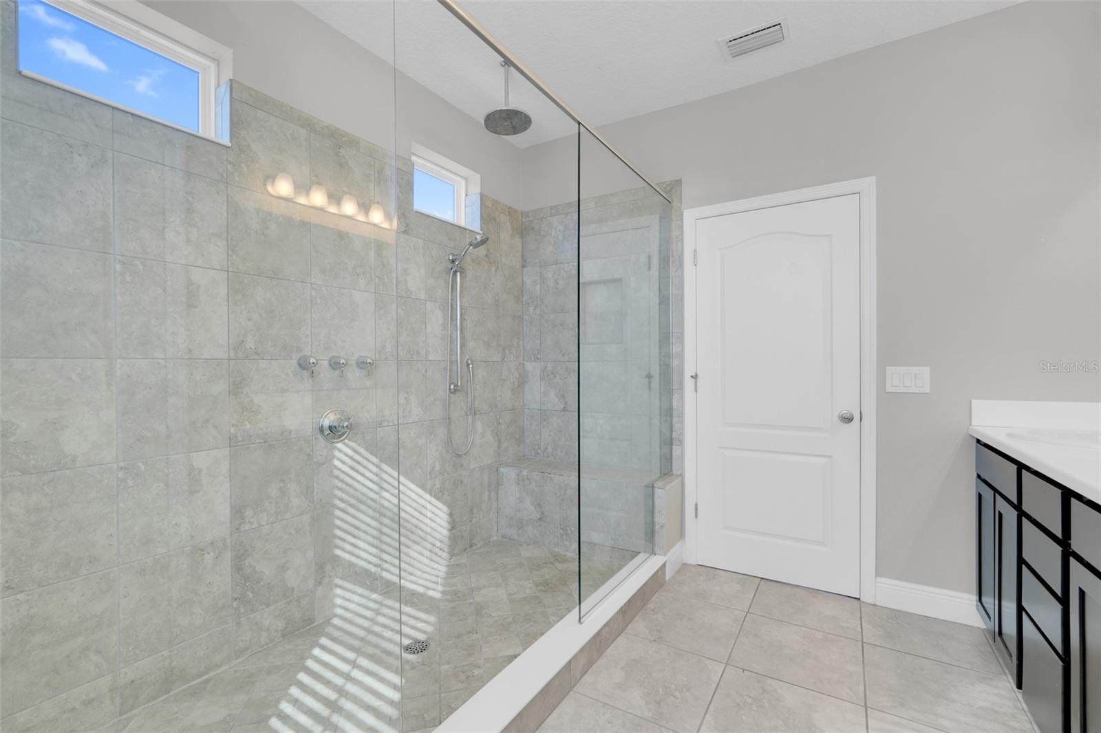 HILLTOP RESERVE - Residential Lease