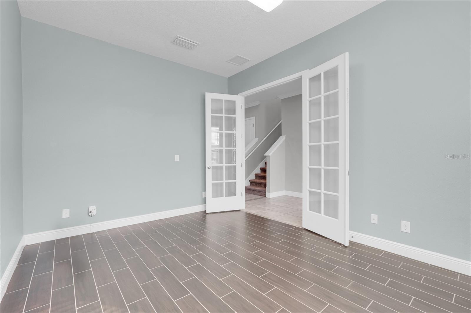 HILLTOP RESERVE - Residential Lease