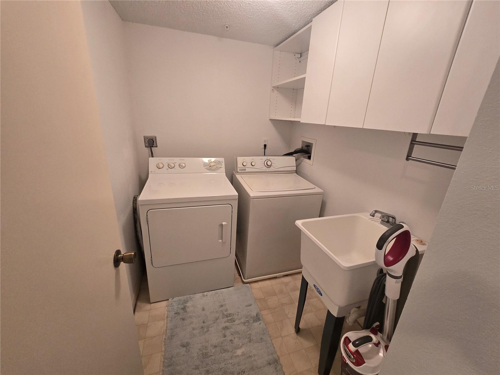 CUTTER COVE CONDO - Residential Lease