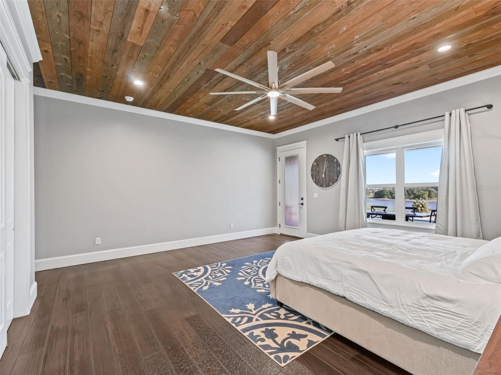 SADDLEBAGS RIDGE - Residential