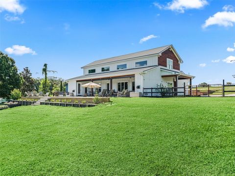 Tiny photo for 16795 SE Highway 42, Weirsdale, FL 32195 (MLS # G5100788)