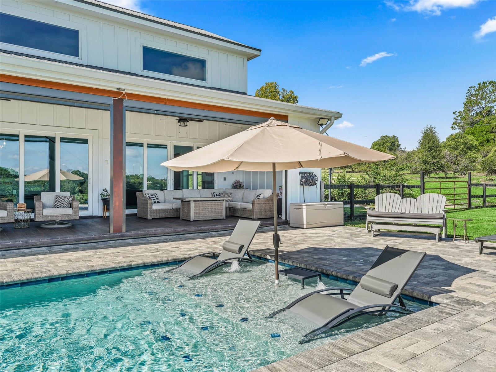 SADDLEBAGS RIDGE - Residential