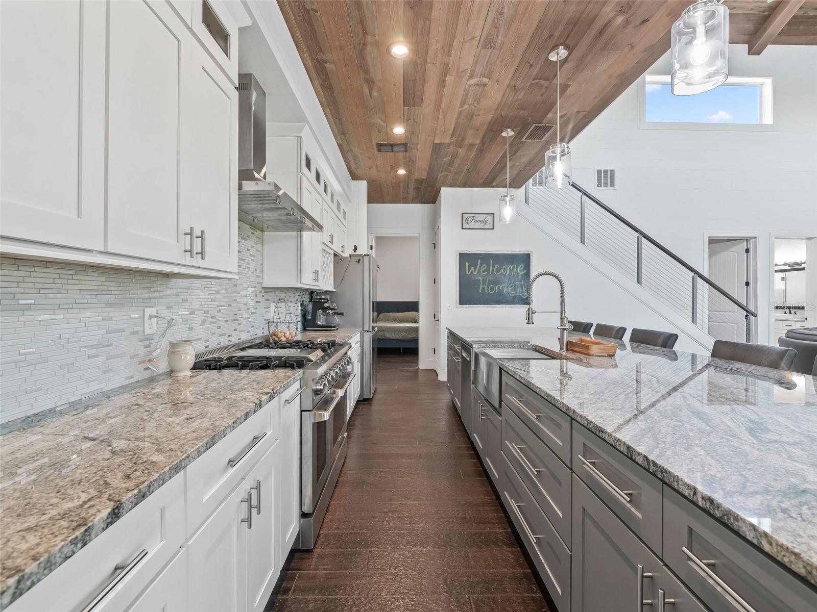 SADDLEBAGS RIDGE - Residential