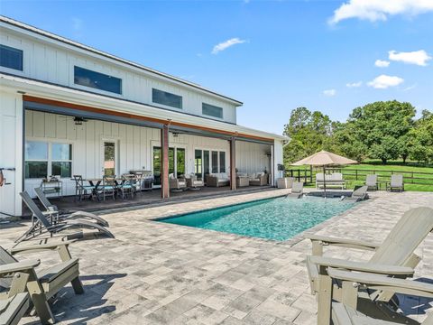 Tiny photo for 16795 SE Highway 42, Weirsdale, FL 32195 (MLS # G5100788)