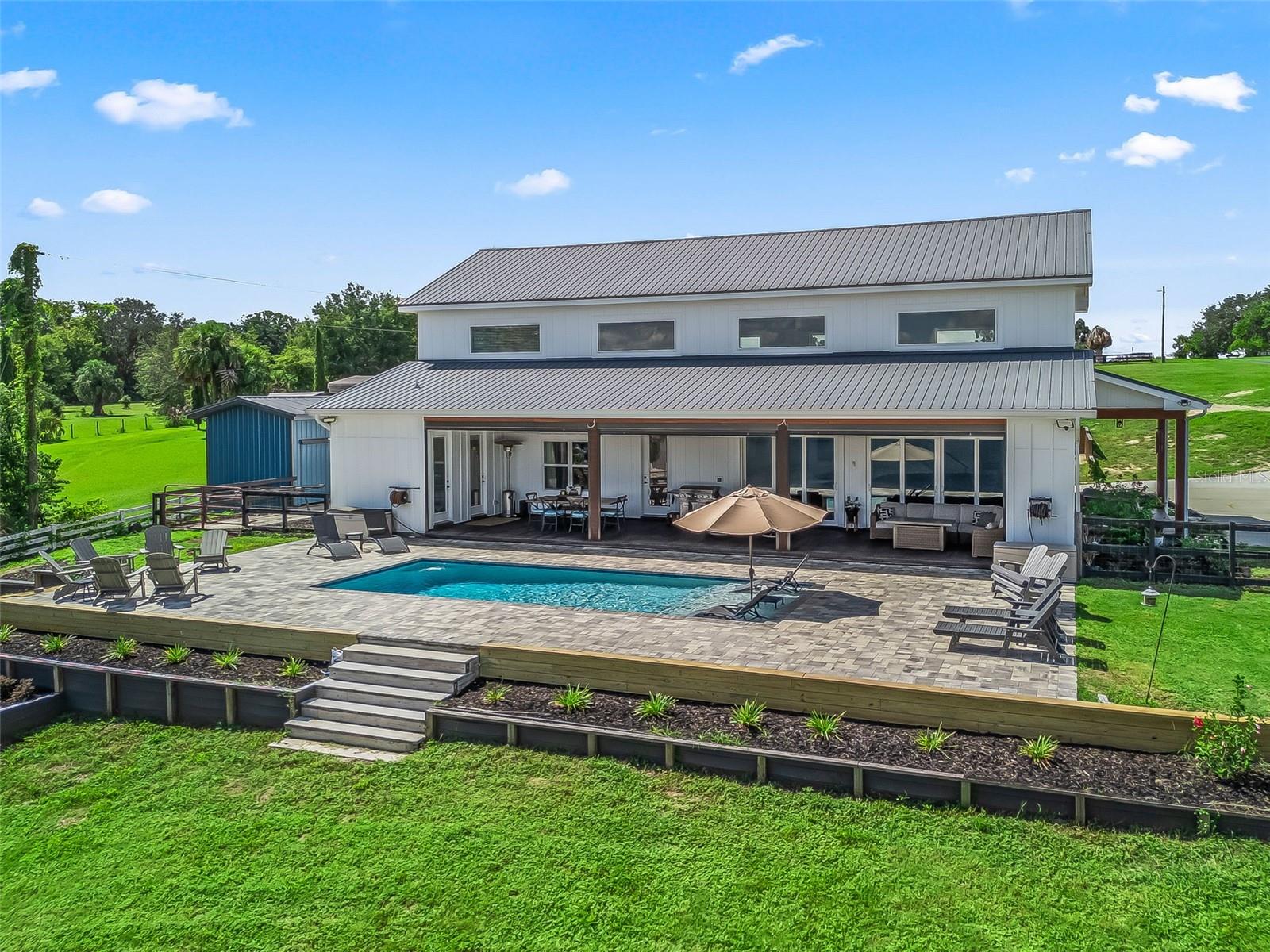 SADDLEBAGS RIDGE - Residential