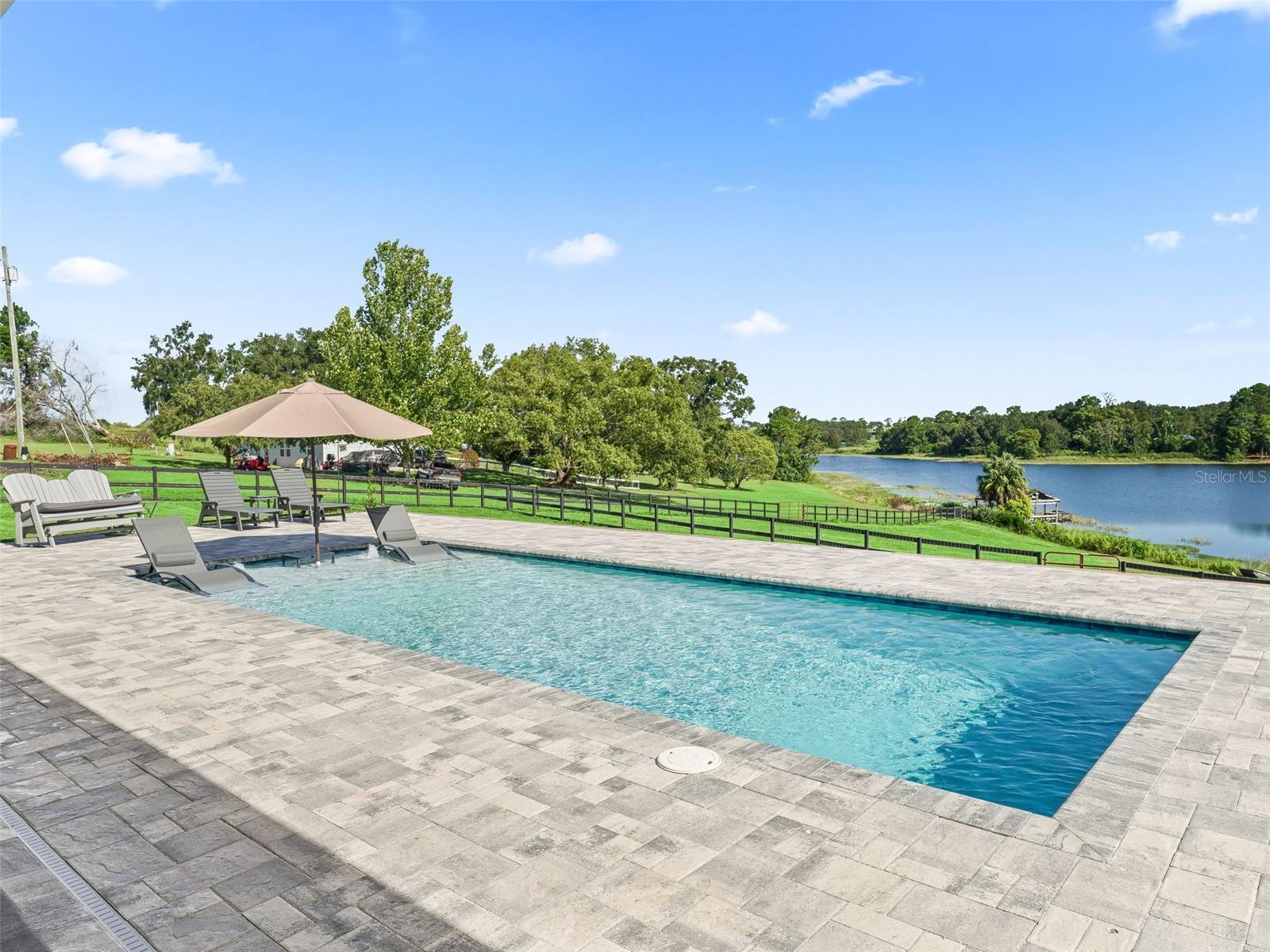 SADDLEBAGS RIDGE - Residential