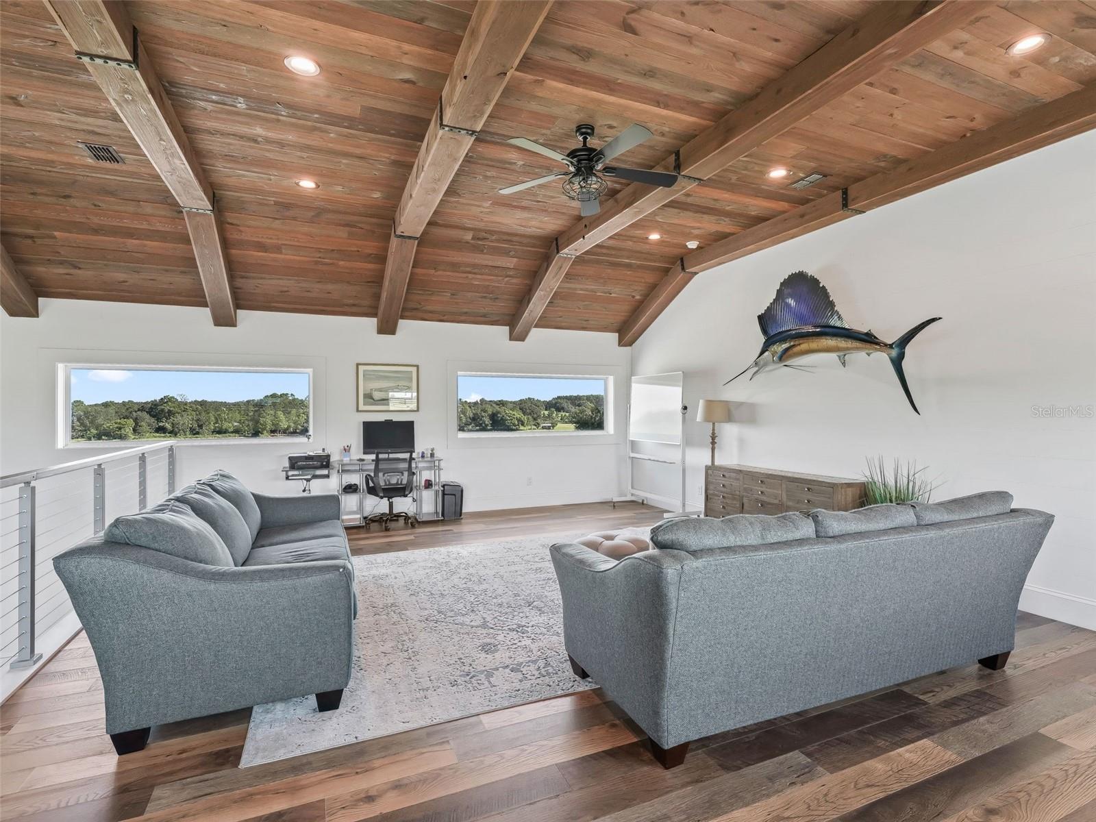 SADDLEBAGS RIDGE - Residential