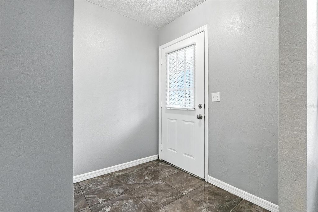 Photo of 3321 Laurel View Drive, Brandon, FL 33511 (MLS # TB8368353)