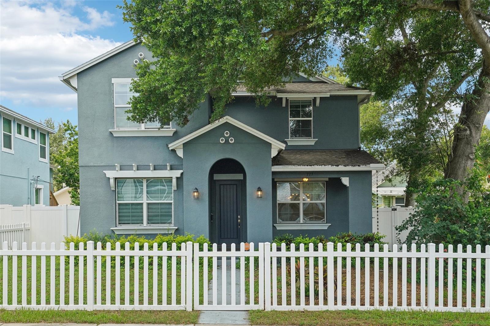 View ST PETERSBURG, FL 33701 house