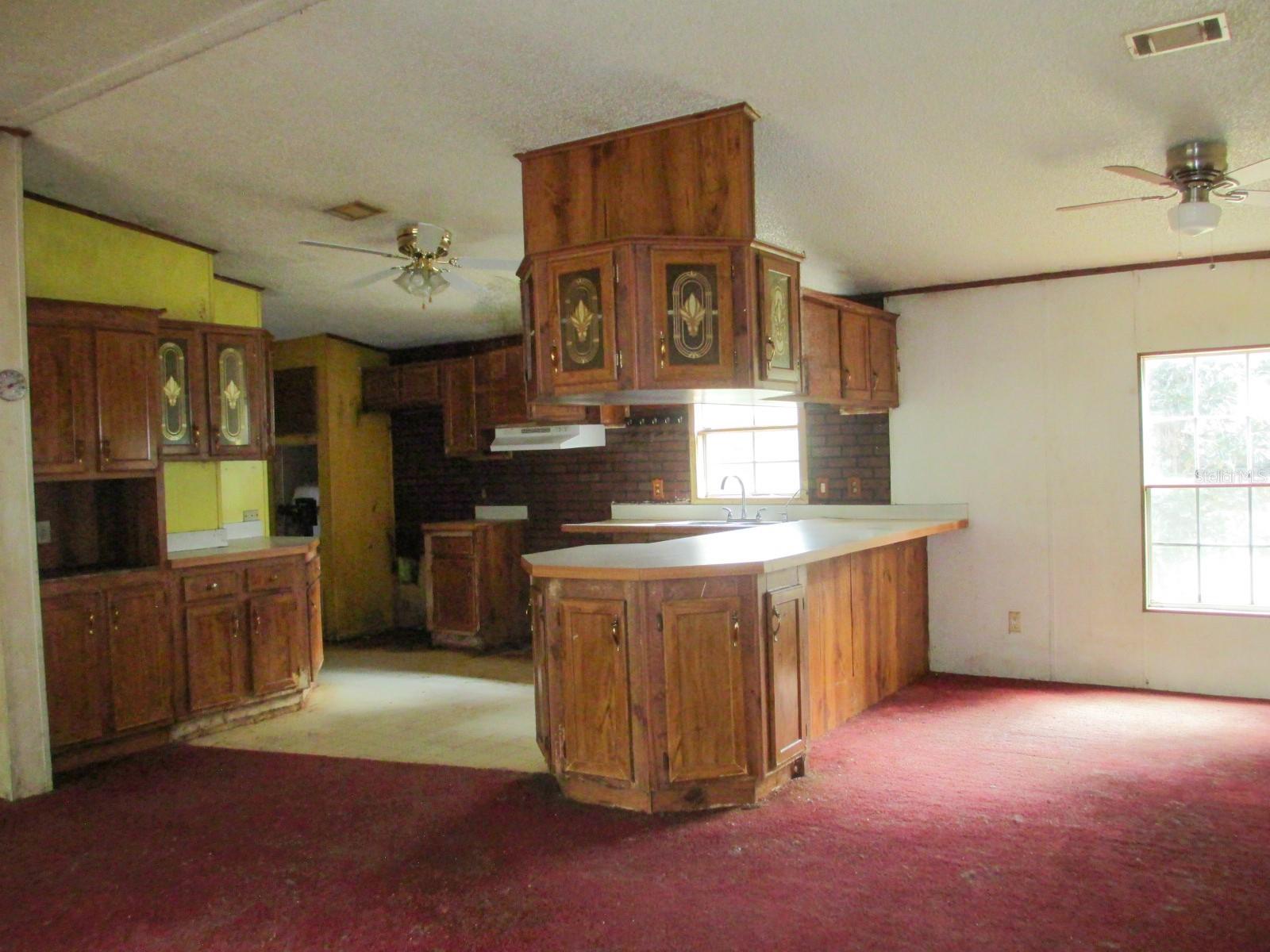 GREEN ACRES - Residential