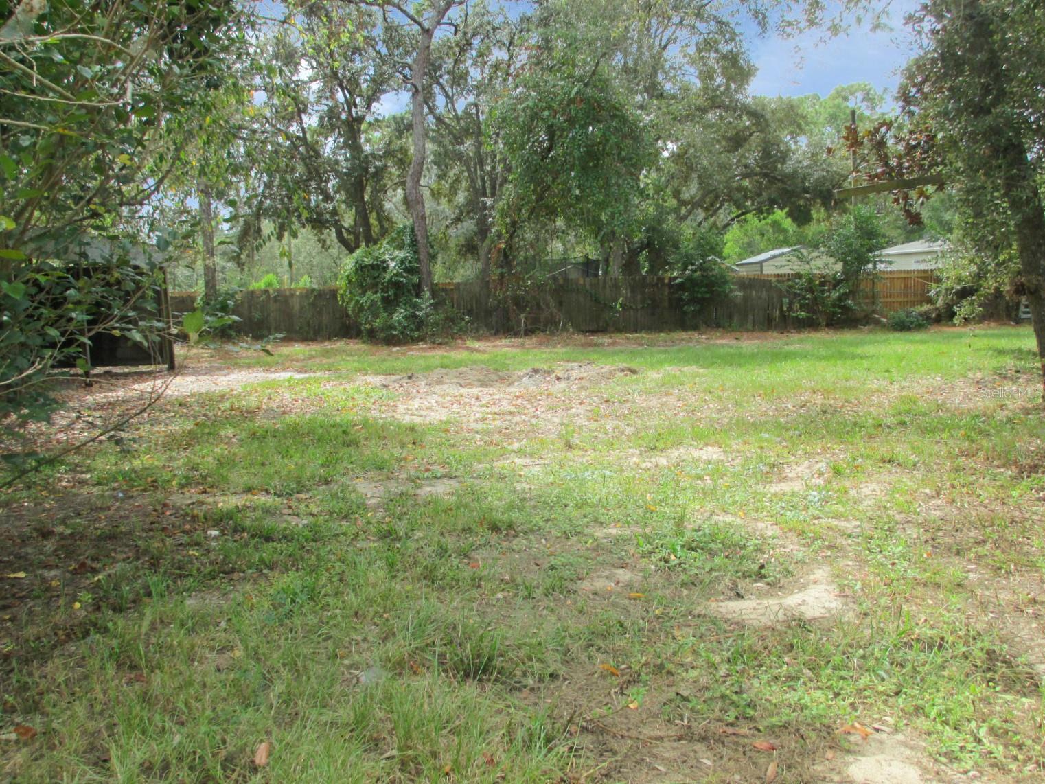 GREEN ACRES - Residential