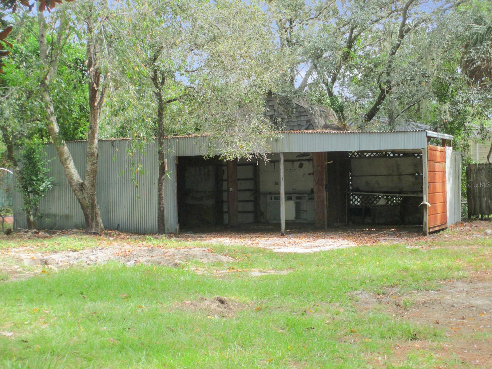 GREEN ACRES - Residential