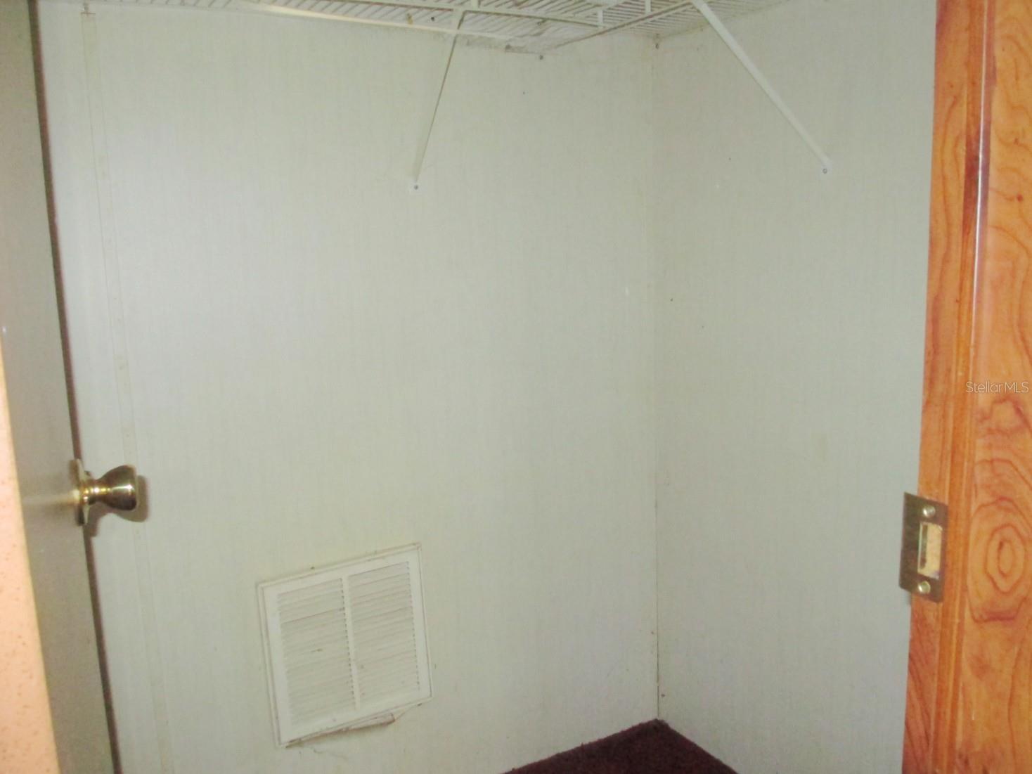 GREEN ACRES - Residential