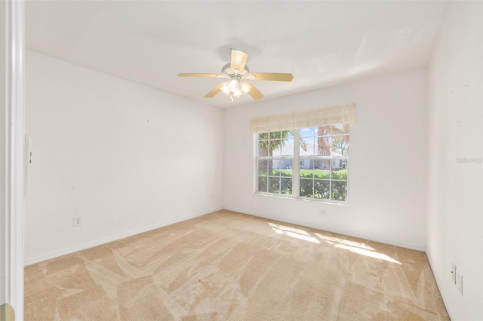 SPRUCE CREEK COUNTRY CLUB SHERWOOD REP - Residential