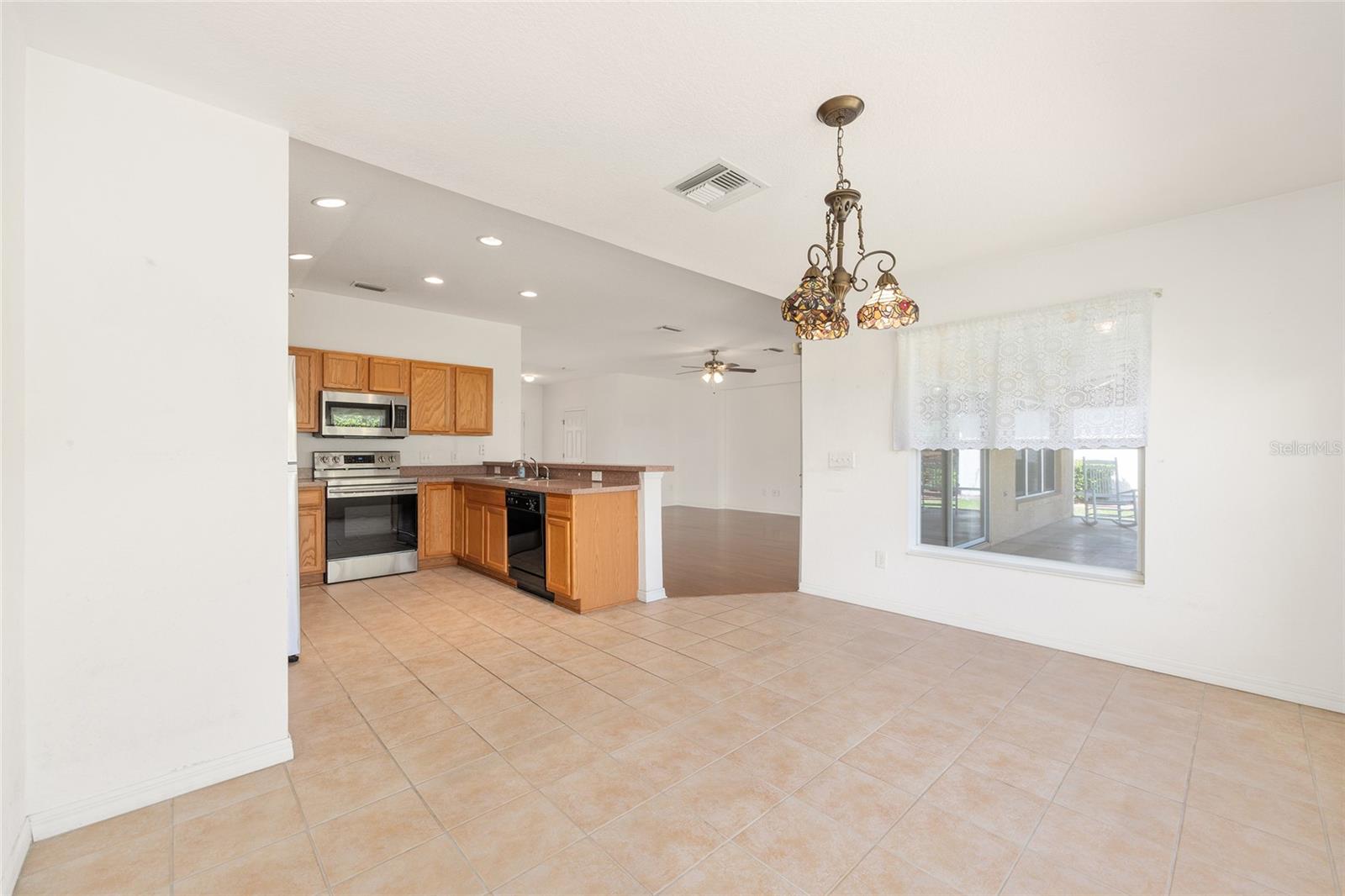 SPRUCE CREEK COUNTRY CLUB SHERWOOD REP - Residential