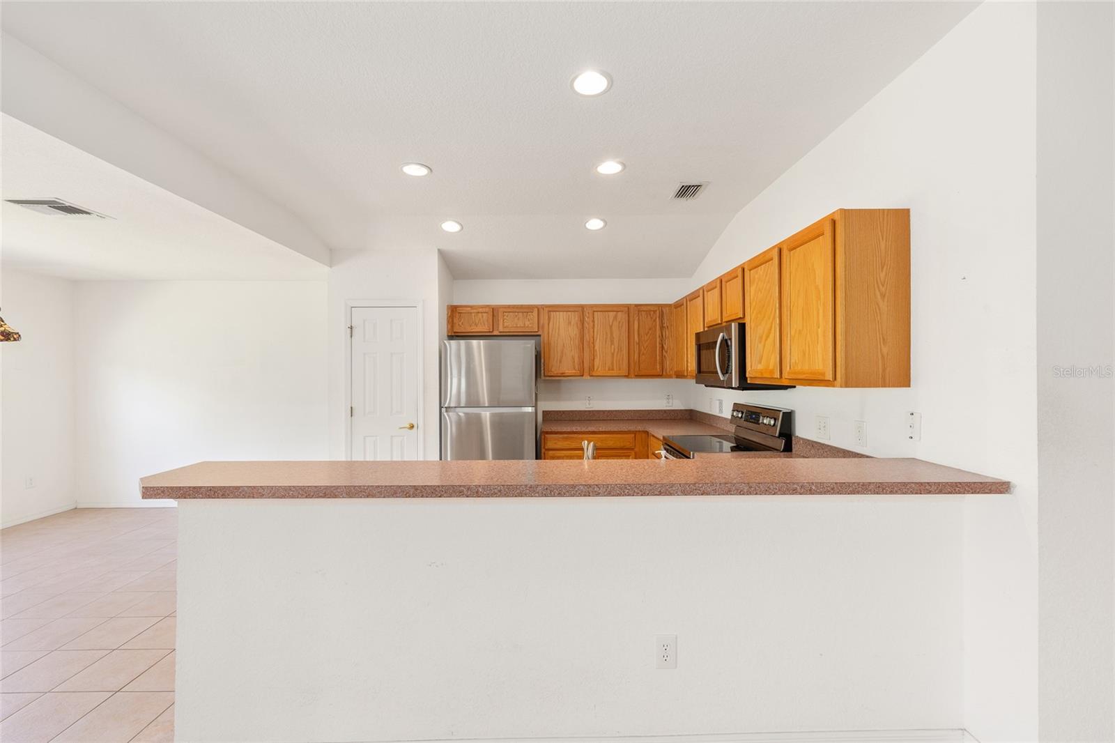 SPRUCE CREEK COUNTRY CLUB SHERWOOD REP - Residential