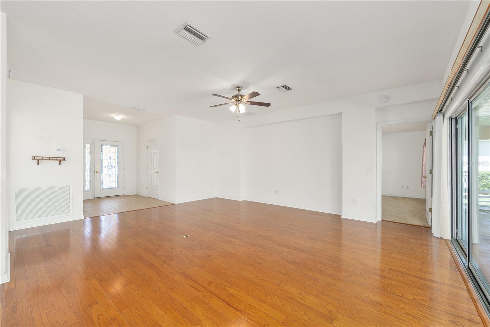 SPRUCE CREEK COUNTRY CLUB SHERWOOD REP - Residential