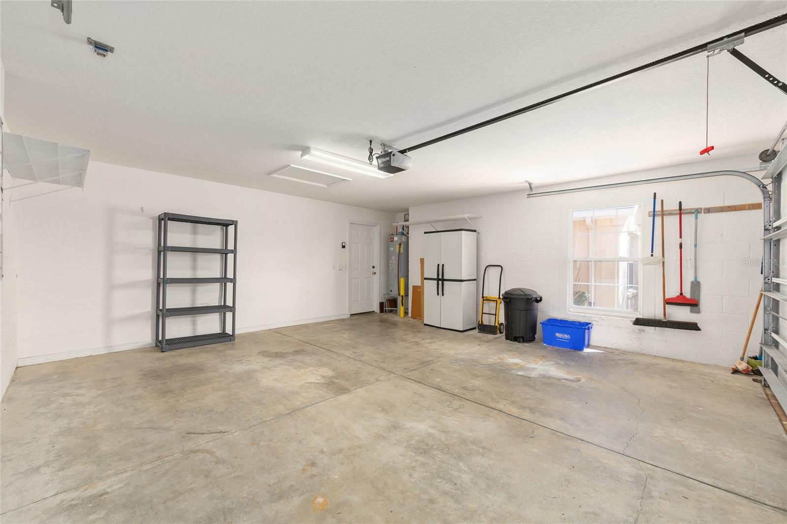 SPRUCE CREEK COUNTRY CLUB SHERWOOD REP - Residential