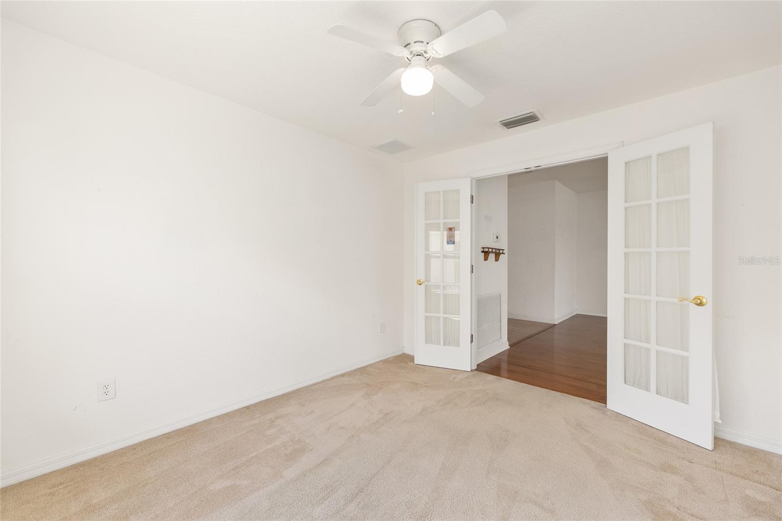 SPRUCE CREEK COUNTRY CLUB SHERWOOD REP - Residential