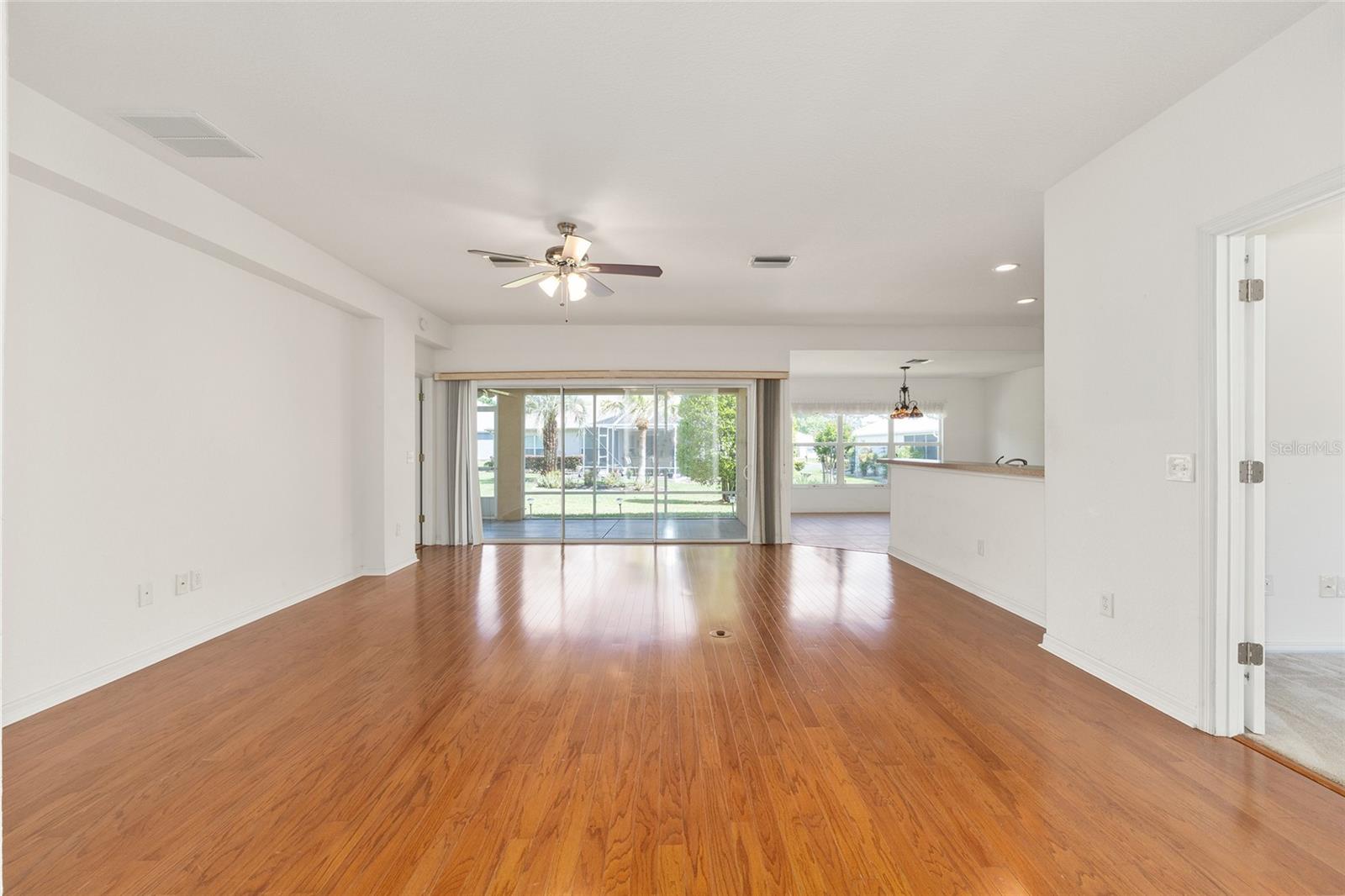 SPRUCE CREEK COUNTRY CLUB SHERWOOD REP - Residential