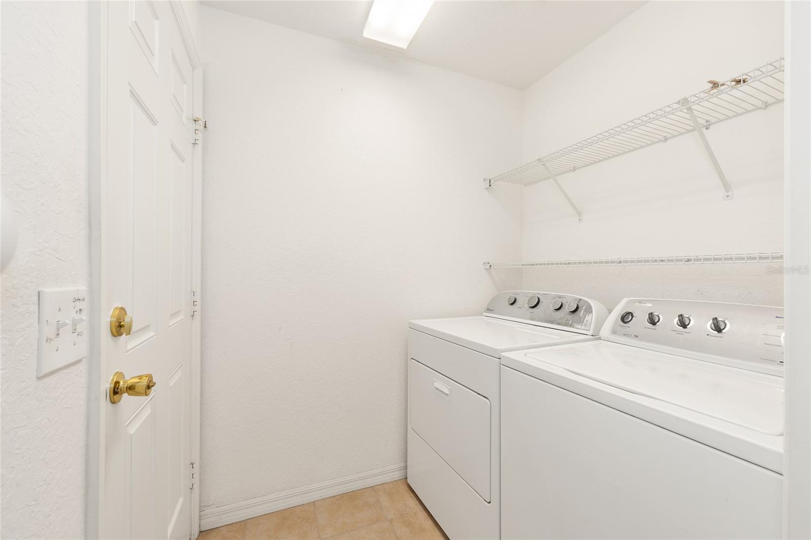 SPRUCE CREEK COUNTRY CLUB SHERWOOD REP - Residential