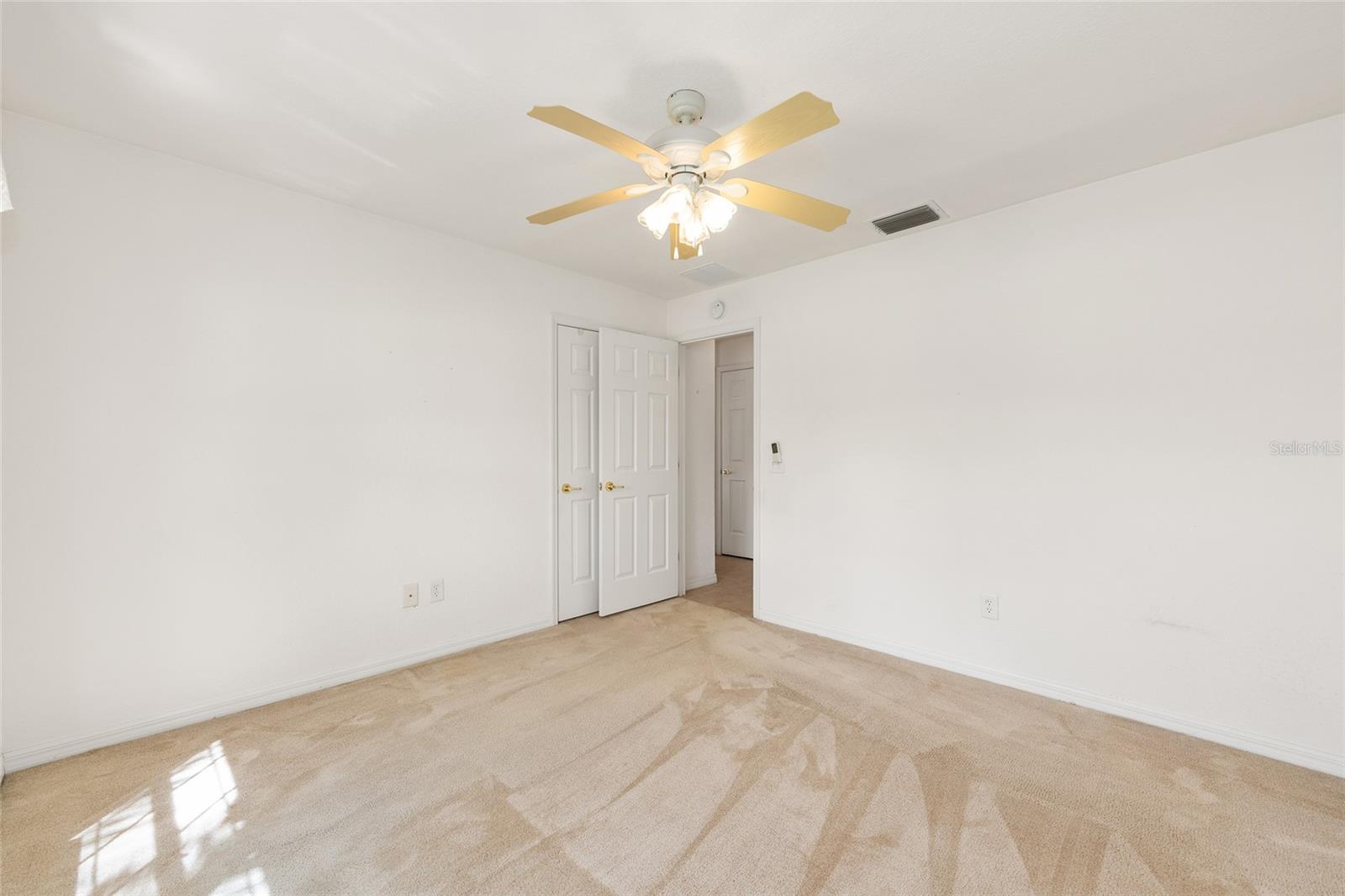 SPRUCE CREEK COUNTRY CLUB SHERWOOD REP - Residential