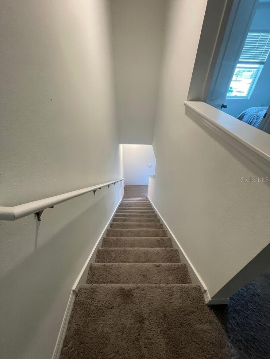 MEADOW RDG PH A-1 - Residential Lease