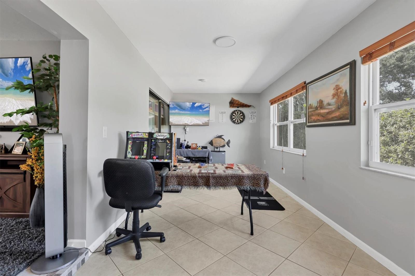 WOODPINE LAKE - Residential